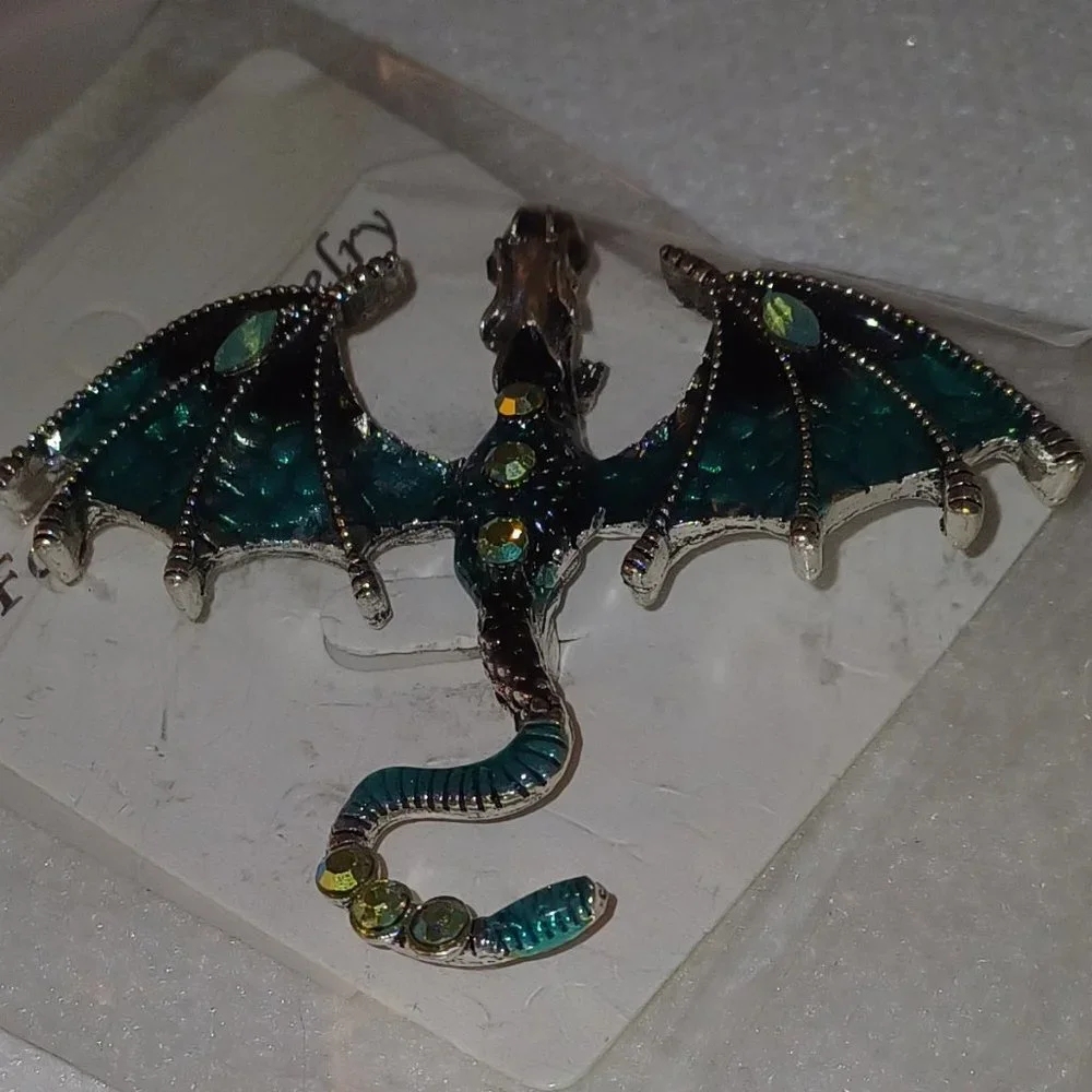 NWT Dragon Flying Pteradactyl Pin Brooch Metallic Halloween Jewelry AQUA BLUE - Picture 3 of 12